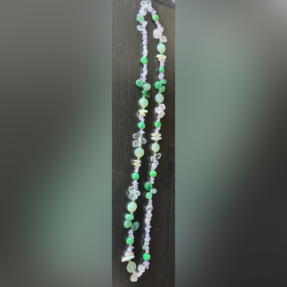 Green and White Beaded Necklace